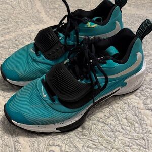 Men’s Nike Zoom Freak 3 Teal and Black Athletic Shoes